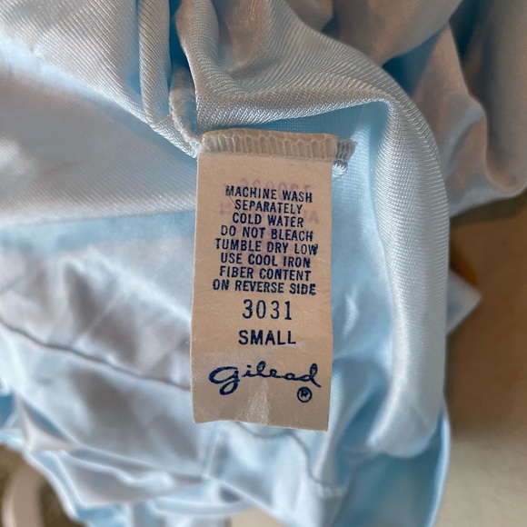 Vintage Blue Night Cape - Picture 3 of 6